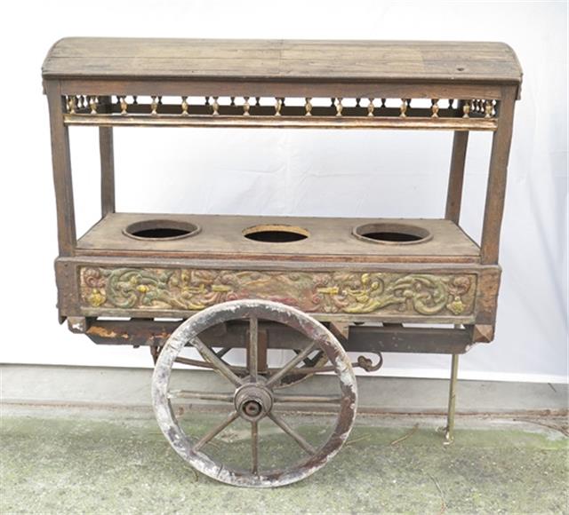 IJskreemstootkar, niet-geveerd, Karrenmuseum Essen